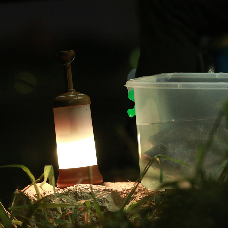 車載屋外キャンプ用LED照明 ポータブル格納式USB緊急キャ - Camping のレビューと価格